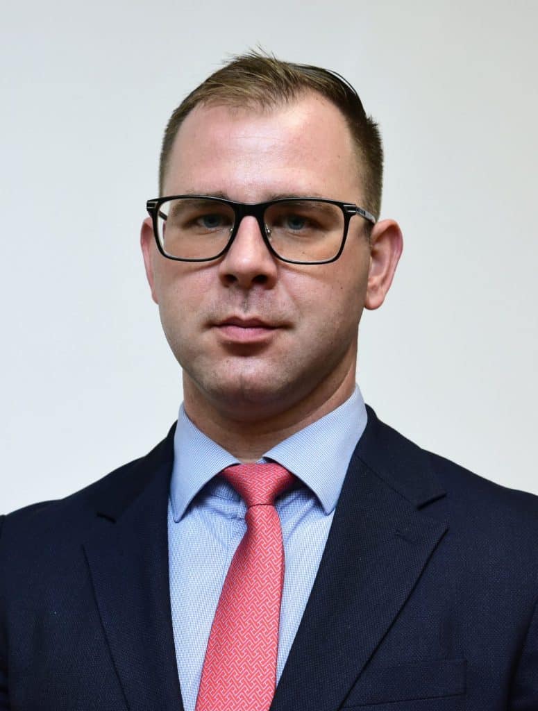 Dr. Michal Maslen