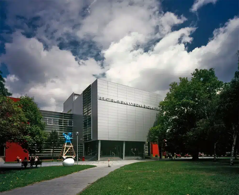 Pan-European University
