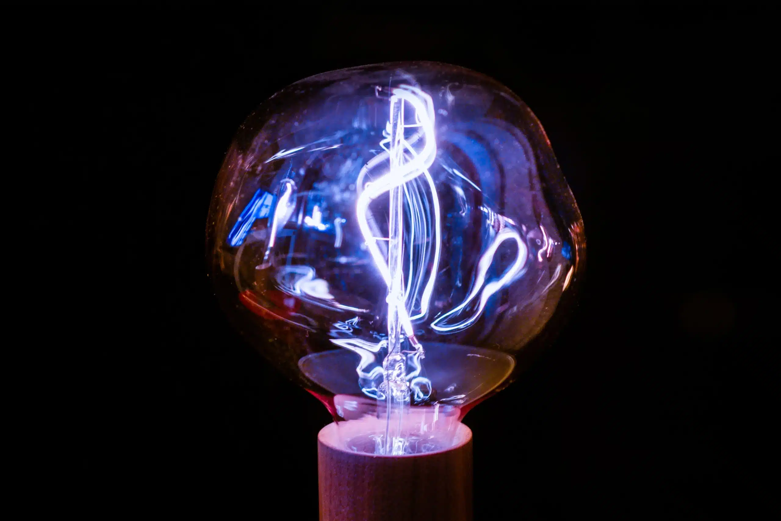 Light bulb with visible filament inside