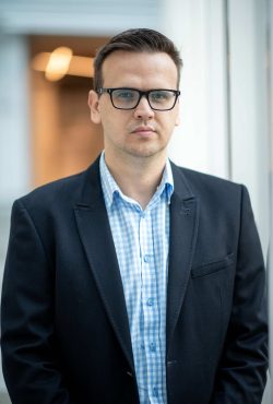 Janos B.